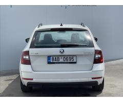 Škoda Octavia 1,6 TDI Combi Style LED+PDC - 23