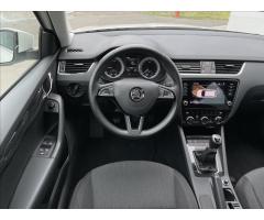 Škoda Octavia 1,6 TDI Combi Style LED+PDC - 7