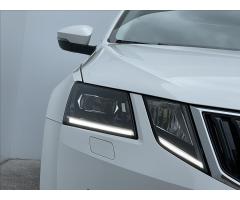 Škoda Octavia 1,6 TDI Combi Style LED+PDC - 21