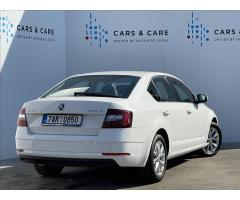 Škoda Octavia 2,0 TDI DSG Style LED+PDC - 3