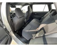 Toyota Corolla 1,8 e-CVT TS AV Comfort Tech - 17