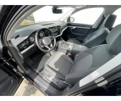 Volkswagen Touareg 3,0 TDI A8 Tiptronic ACC+TAŽNÉ - 6