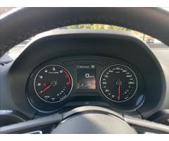 Audi Q2 1,5 35TFSI S line Stronic LED - 9