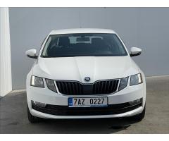 Škoda Octavia 1,6 TDI Ambition PDC - 22