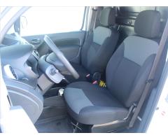 Renault Kangoo 1,5 dCi 70kW 6M/T Cool ČR 1.maj  6M/T L1 Cool - 9