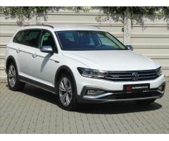 Volkswagen Passat 2,0 TDi 147kW DSG Alltrack ČR 1.maj CR 7DSG 4Motion Alltrack Business - 1