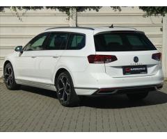 Volkswagen Passat 1,5 TSi DSG Elegance ČR 1.maj 16V 7DSG Elegance - 4