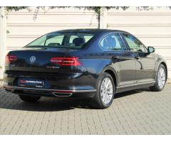 Volkswagen Passat 2,0 BiTDi 176kW 4x4 DSG Highline CR 7DSG 4Motion BMT Highline - 6