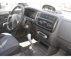 Mitsubishi L200 2,5   KLIMA,TAŽNÉ ZAŘÍZENÍ - 7