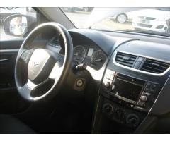 Suzuki Swift 1,2 VVT,  ,KLIMA,SERVISKA - 7