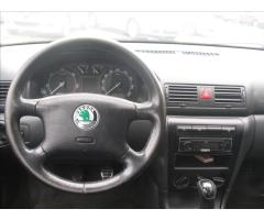 Škoda Octavia 1,9 TDI,  ,81KW,SERVISKA - 14