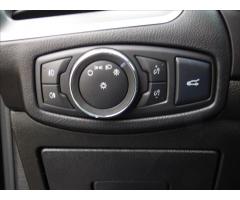 Ford Edge 2,0 TDCi,LED,4x4,Navigace,Ford servis  Titanium - 14
