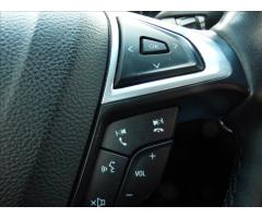 Ford Edge 2,0 TDCi,LED,4x4,Navigace,Ford servis  Titanium - 16