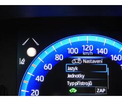 Toyota Corolla 2,0 Hybrid e-CVT,1.maj.ČR,model 2021,Toyota servis  Comfort - 23