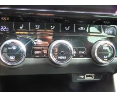 Škoda Octavia 1,4 G-TEC,LED,Digi Klima,Navigace  Style - 36