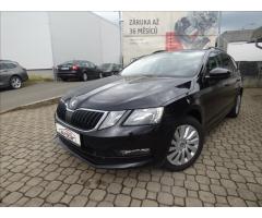 Škoda Octavia 2,0 TDi DSG,Navigace,Digi Klima,Škoda servis - 7