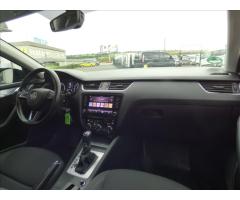 Škoda Octavia 2,0 TDi DSG,Navigace,Digi Klima,Škoda servis - 57