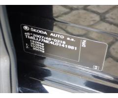 Škoda Octavia 2,0 TDi DSG,Navigace,Digi Klima,Škoda servis - 68