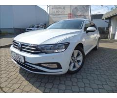 Volkswagen Passat 2,0 TDI DSG,LED,Navigace,Digi Klima,VW servis  Business - 7