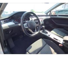 Volkswagen Passat 2,0 TDI DSG,LED,Navigace,Digi Klima,VW servis  Business - 10