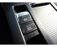 Volkswagen Passat 2,0 TDI DSG,LED,Navigace,Digi Klima,VW servis  Business - 40