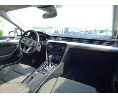 Volkswagen Passat 2,0 TDI DSG,LED,Navigace,Digi Klima,VW servis  Business - 55