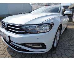 Volkswagen Passat 2,0 TDI DSG,LED,Navigace,Digi Klima,VW servis  Business - 63