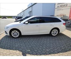 Škoda Octavia 1,4 TSI iV DSG,LED,Digi Klima,1.maj. - 6