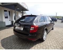 Škoda Superb 2,0 TDI 125kW,Panorama,Navi,Digi Klima,serviska  Elegance - 3