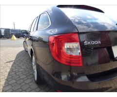 Škoda Superb 2,0 TDI 125kW,Panorama,Navi,Digi Klima,serviska  Elegance - 71