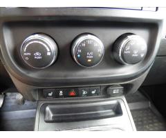 Jeep Compass 2,1 2.2 CRD 120kW,4x4,koupeno ČR  Limited - 22