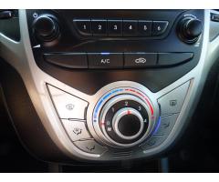 Hyundai ix20 1,4 i CVVT LPG, Klima, serviska  Trikolor - 31