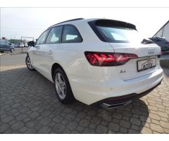 Audi A4 2,0 40 TDI quattro S tronic,1.maj.ČR - 68