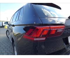 Volkswagen Tiguan 2,0 TDI DSG,4x4,LED,model 2021,Navi,VW servis  Life - 70