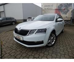 Škoda Octavia 2,0 TDI DSG,LED,Navi,Digi Klima,serviska - 7