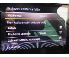 Škoda Octavia 2,0 TDI DSG,LED,Navi,Digi Klima,serviska - 31