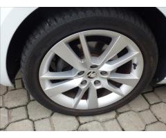 Škoda Octavia 2,0 TDI DSG,LED,Navi,Digi Klima,serviska - 65