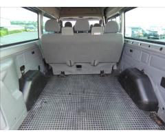 Ford Transit 2,2 TDCi, 300 LWB , 9 míst, Klima  Trend - 33