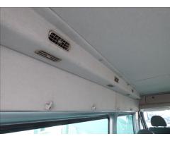 Ford Transit 2,2 TDCi, 300 LWB , 9 míst, Klima  Trend - 34