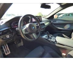 BMW Řada 5 2,0 520d xDrive,Laser,M-Paket,Head Up - 10