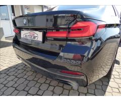 BMW Řada 5 2,0 520d xDrive,Laser,M-Paket,Head Up - 73