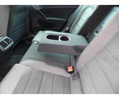 Volkswagen Golf 1,6 TDI,Full LED,Navigace,  Comfortline - 52