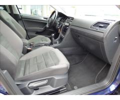 Volkswagen Golf 1,6 TDI,Full LED,Navigace,  Comfortline - 61