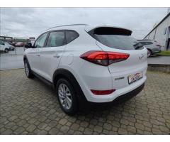 Hyundai Tucson 1,7 CRDI,koupeno ČR,Navi,Digi Klima,Hyundai servis  Trikolor - 5