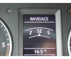 Volkswagen Touran 2,0 TDI DSG, Navi, Digi Klima, serviska  Comfortline - 19