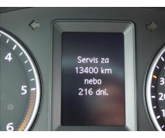 Volkswagen Touran 2,0 TDI DSG, Navi, Digi Klima, serviska  Comfortline - 24