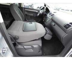 Volkswagen Touran 2,0 TDI DSG, Navi, Digi Klima, serviska  Comfortline - 56