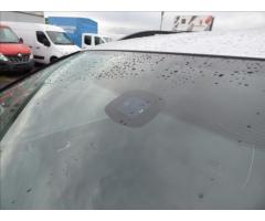 Volkswagen Touran 2,0 TDI DSG, Navi, Digi Klima, serviska  Comfortline - 63