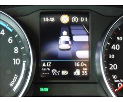 Volkswagen Passat Variant 1,4 TSI GTE DSG,Full LED,Navigace,VW servis - 26