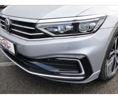 Volkswagen Passat Variant 1,4 TSI GTE DSG,Full LED,Navigace,VW servis - 85